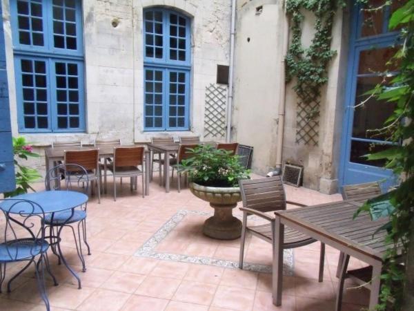 Hotel Saint Trophime Арль Екстер'єр фото