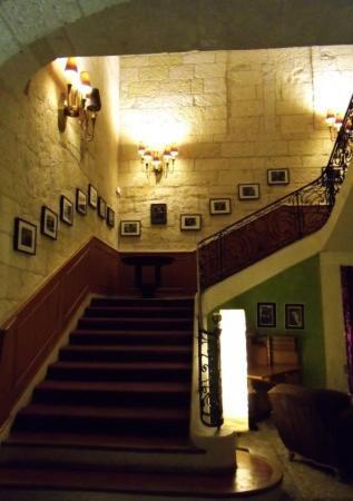 Hotel Saint Trophime Арль Екстер'єр фото