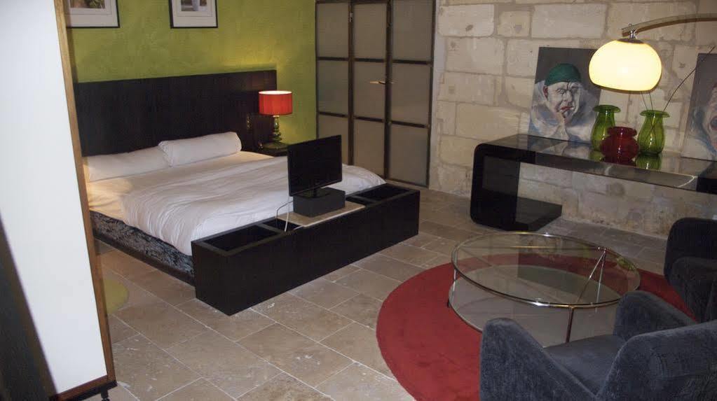 Hotel Saint Trophime Арль Екстер'єр фото